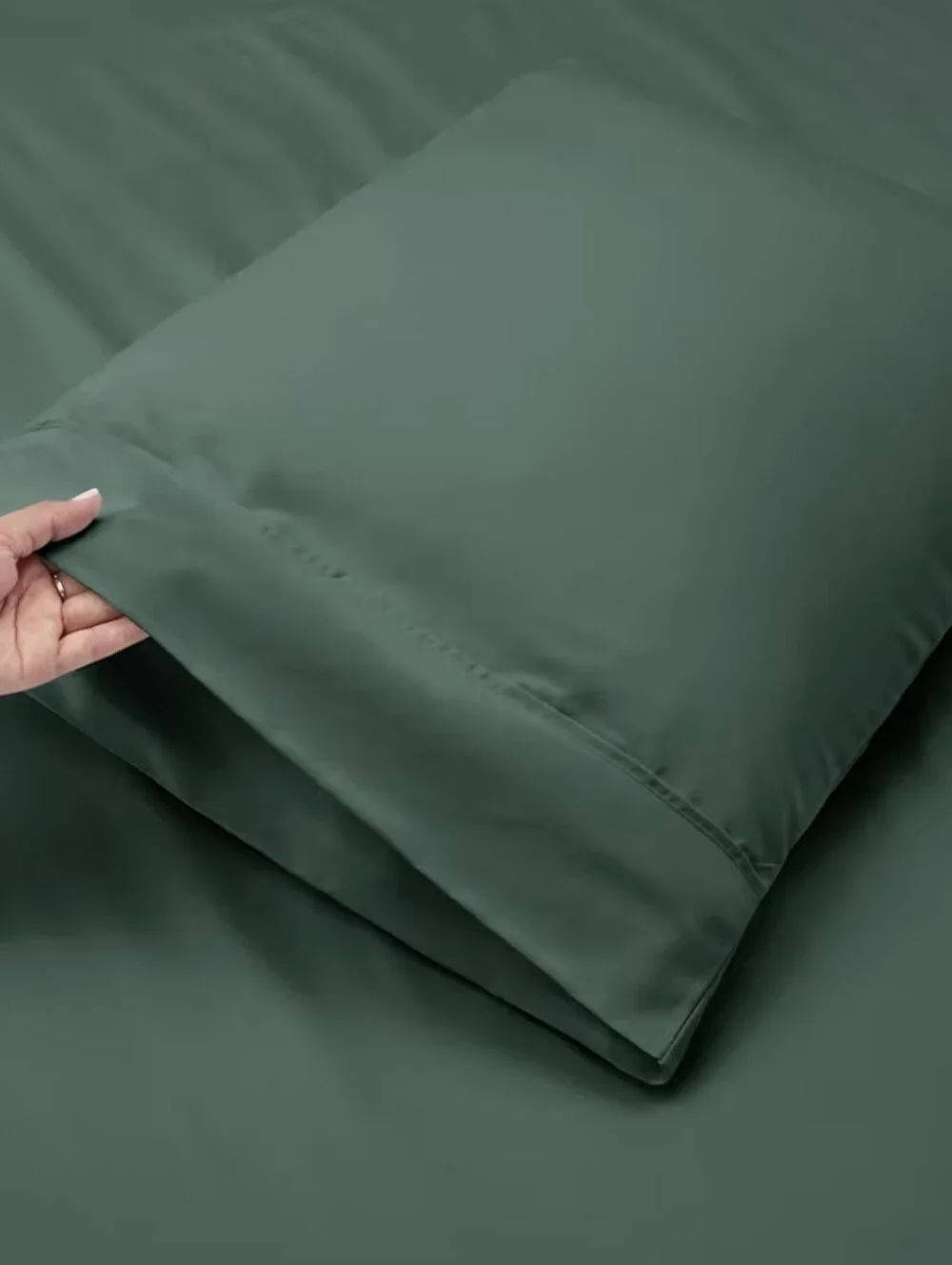 Hearth & Harbor NWT Queen Size Microfiber Deep Pocket Sheet Set Forest Green